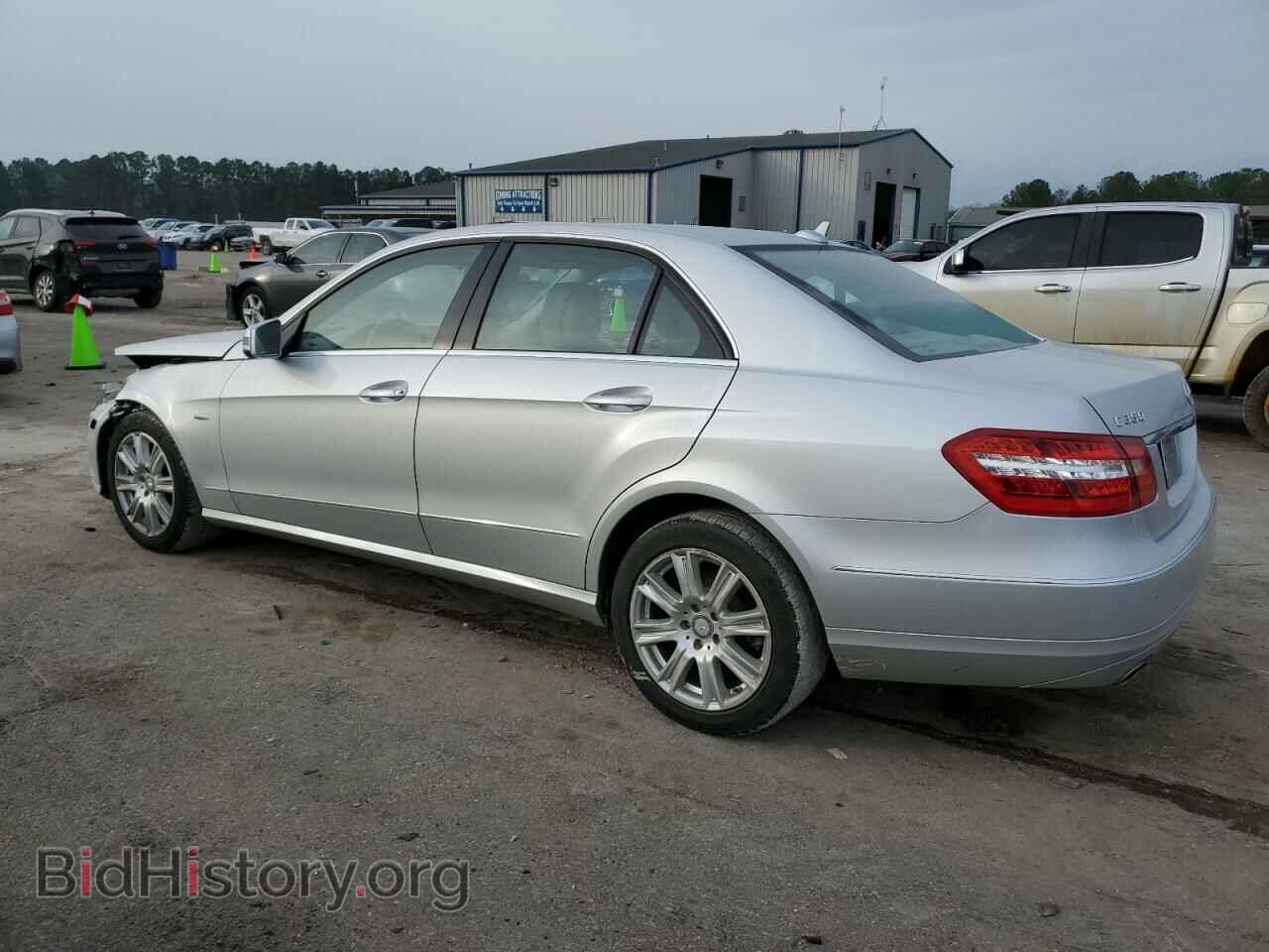2012 MERCEDES-BENZ E-CLASS - VIN: WDDHF5KB0CA587432 - Фото 2
