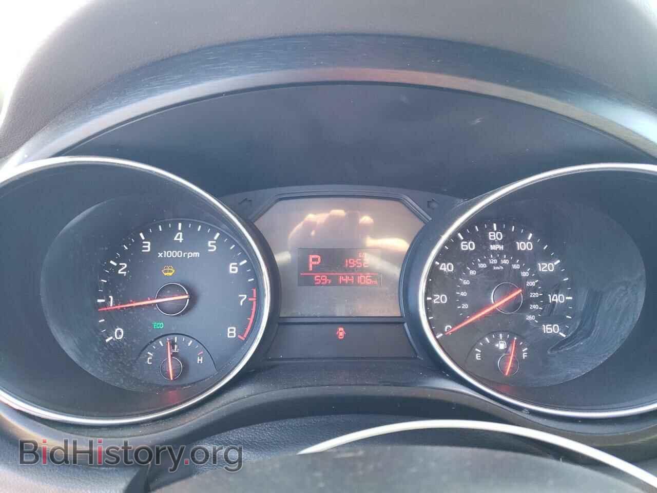 2016 KIA All Models - VIN: KNDMB5C19G6178400 - Фото 9