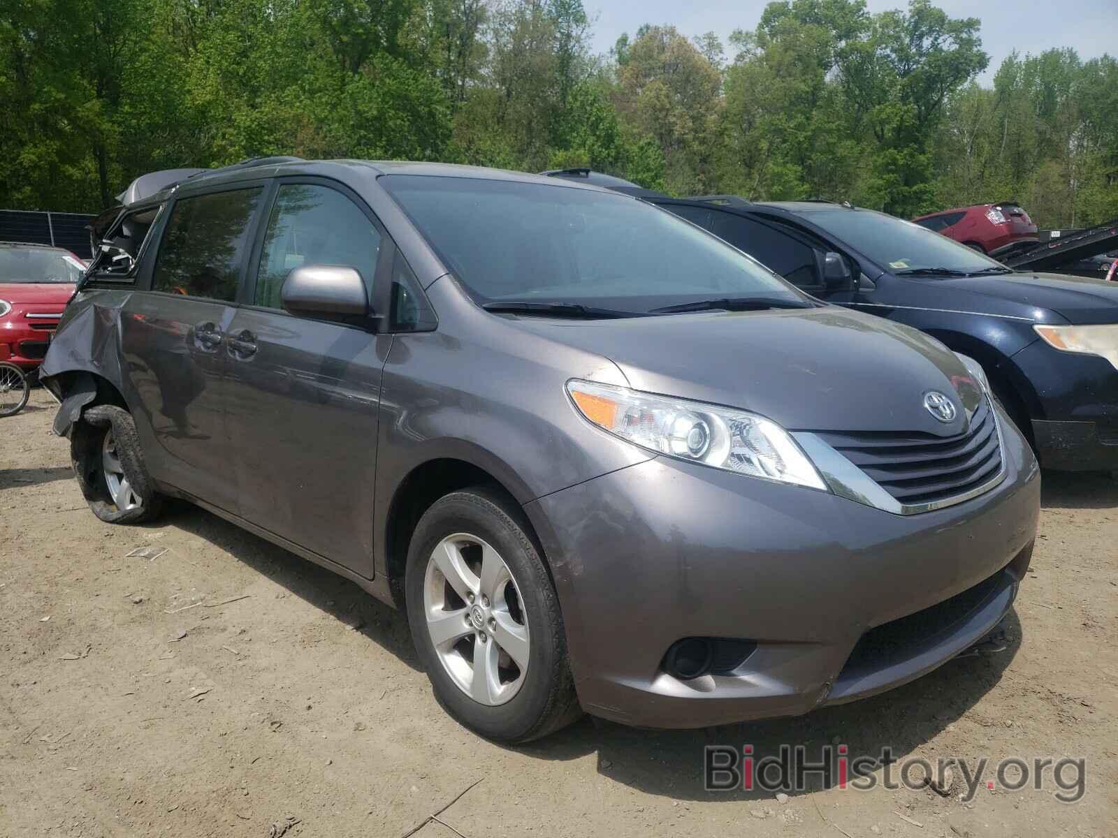 Photo 5TDKK3DCXGS757276 - TOYOTA SIENNA 2016