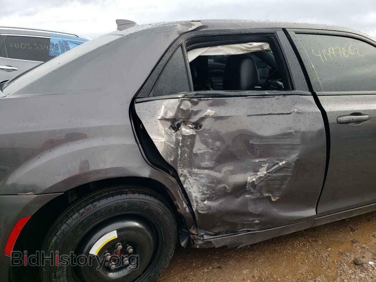 2015 CHRYSLER 300 - VIN: 2C3CCAGG8FH922781 - Фото 9
