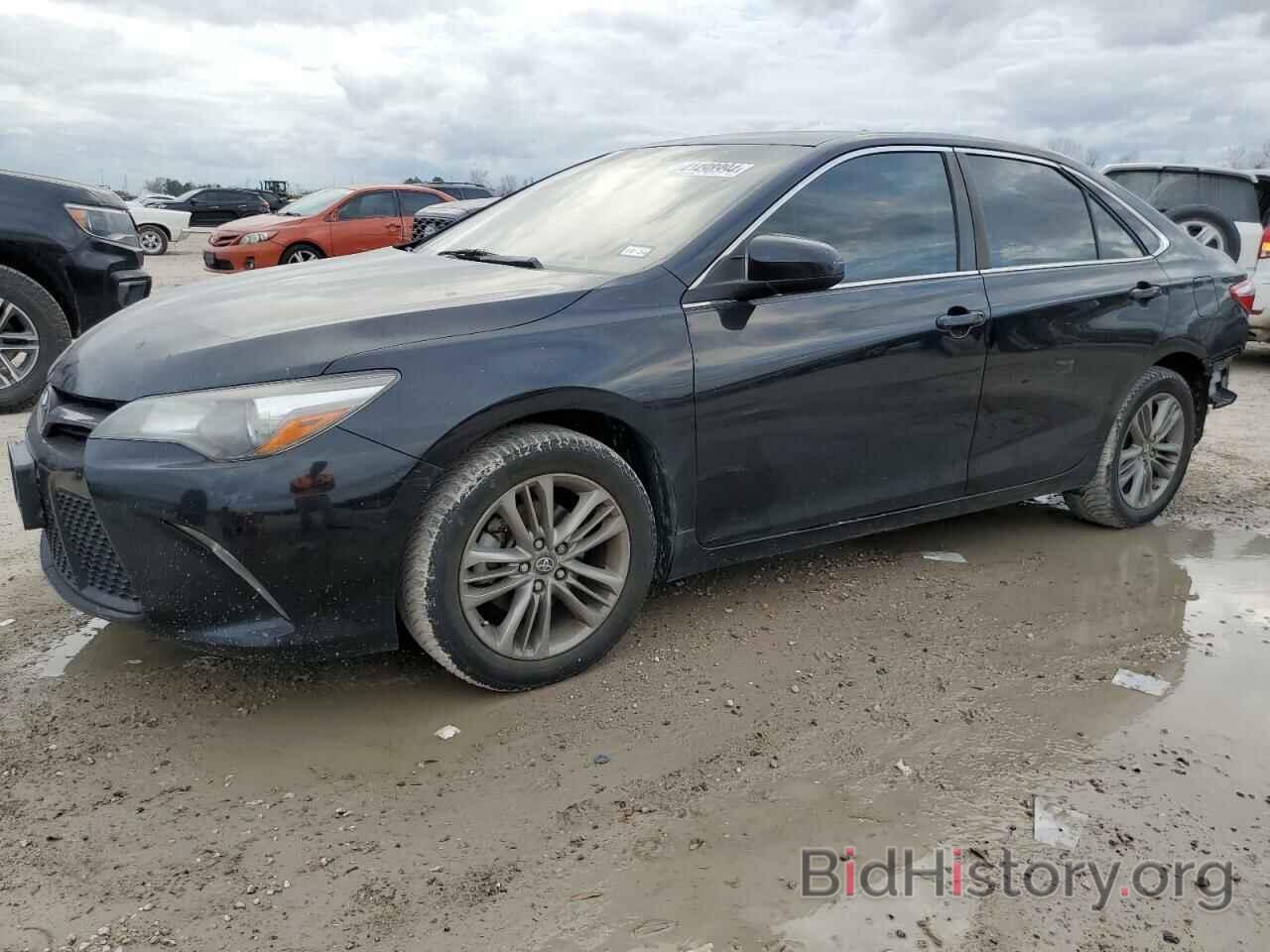 Photo 4T1BF1FK4HU731505 - TOYOTA CAMRY 2017