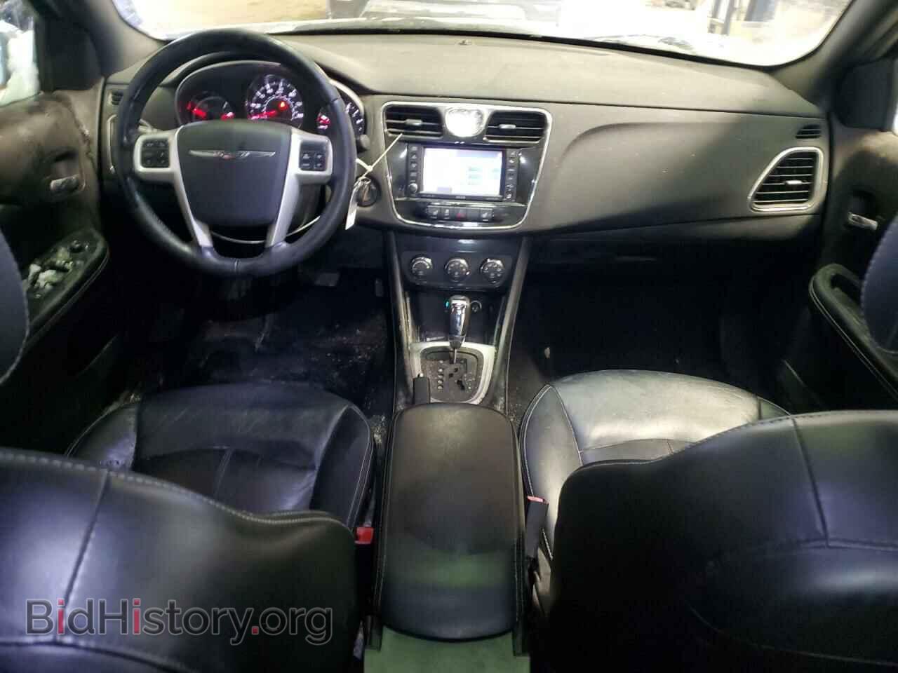 2012 CHRYSLER 200 - VIN: 1C3CCBCG9CN170331 - Фото 8