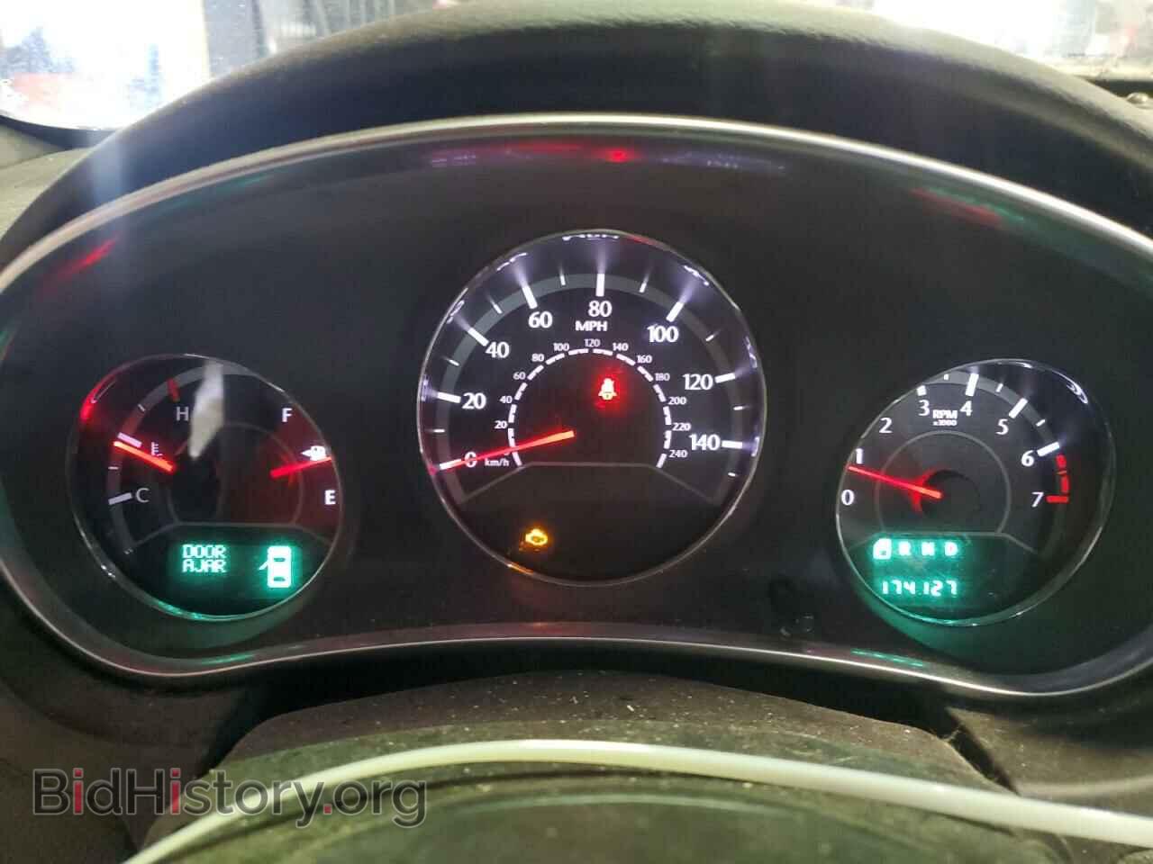 2012 CHRYSLER 200 - VIN: 1C3CCBCG9CN170331 - Фото 9