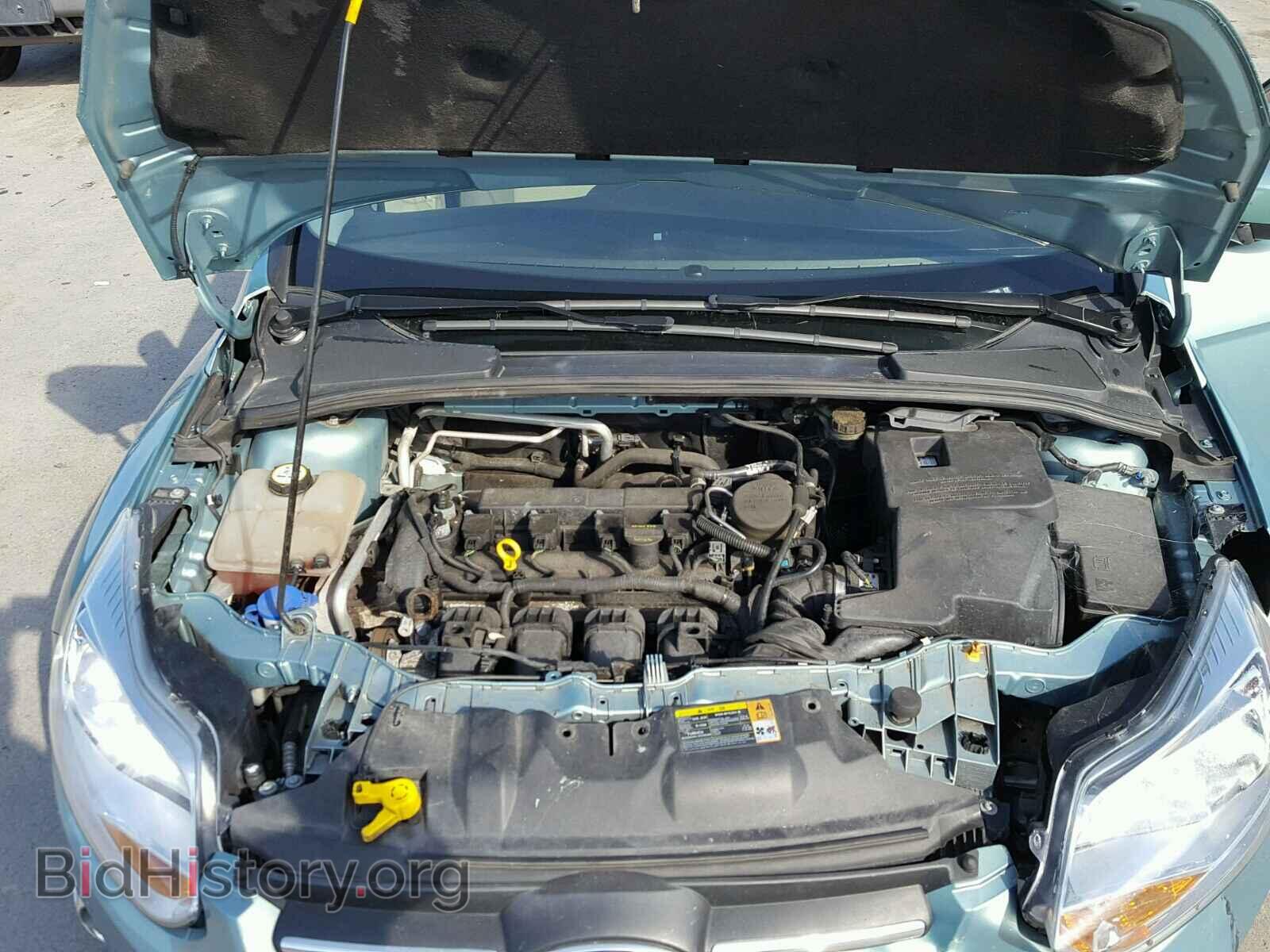 2012 Ford FOCUS (VIN 1FAHP3F28CL307305) — photo 7 of 10