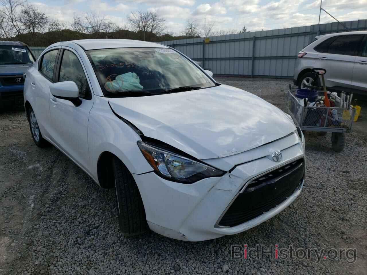 Photo 3MYDLBYV5JY304552 - TOYOTA YARIS 2018