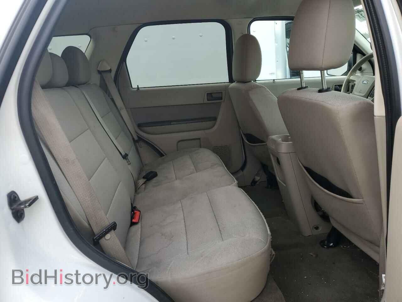2011 FORD ESCAPE - VIN: 1FMCU9D70BKC11540 - Фото 10