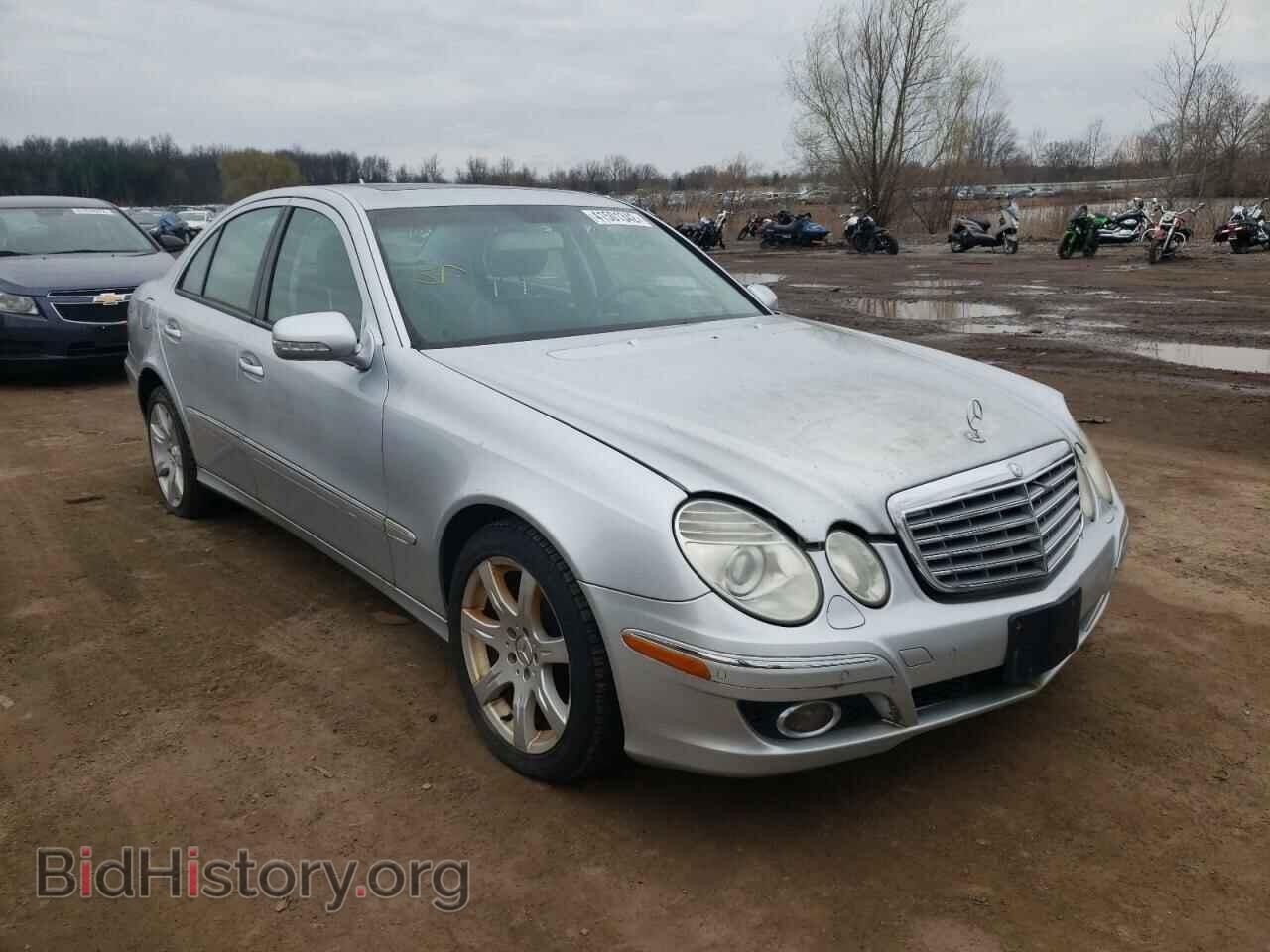 Photo WDBUF87XX7B175046 - MERCEDES-BENZ E-CLASS 2007
