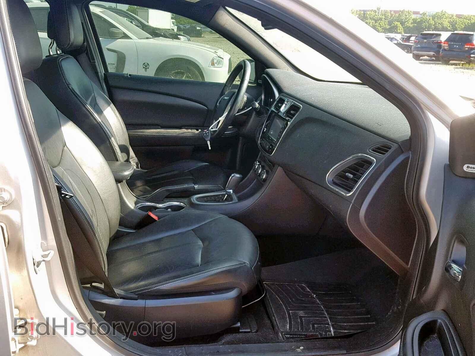 2011 CHRYSLER 200 - VIN: 1C3BC2FG3BN550819 - Фото 5
