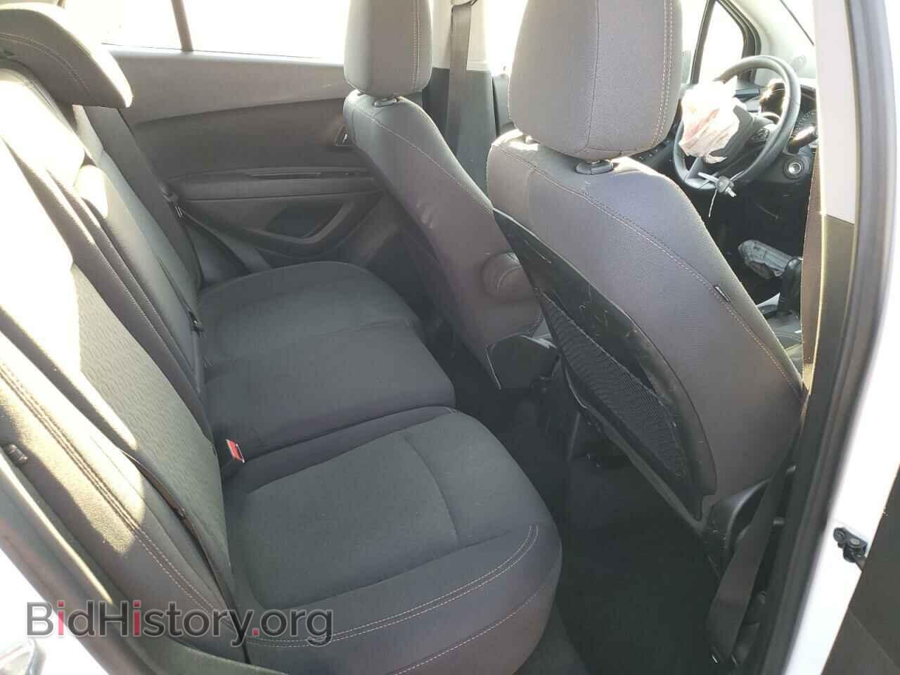 2019 CHEVROLET TRAX - VIN: 3GNCJNSB3KL236533 - Фото 11
