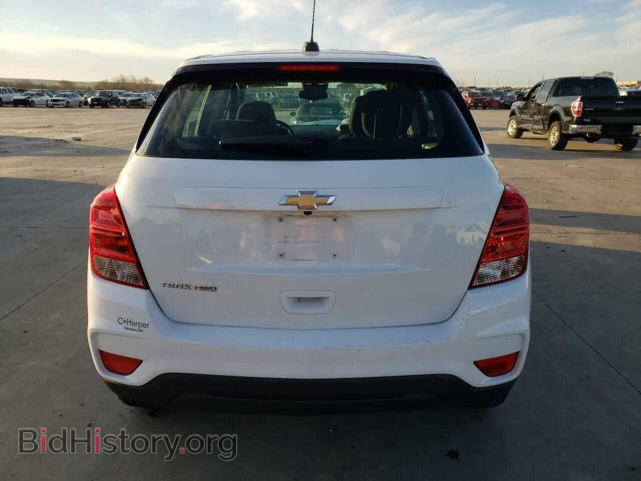 2019 CHEVROLET TRAX - VIN: 3GNCJNSB3KL236533 - Фото 6