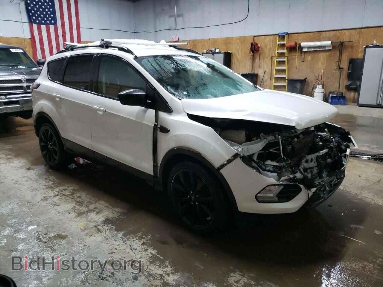 2017 FORD ESCAPE - VIN: 1FMCU9G95HUB01626 - Фото 4