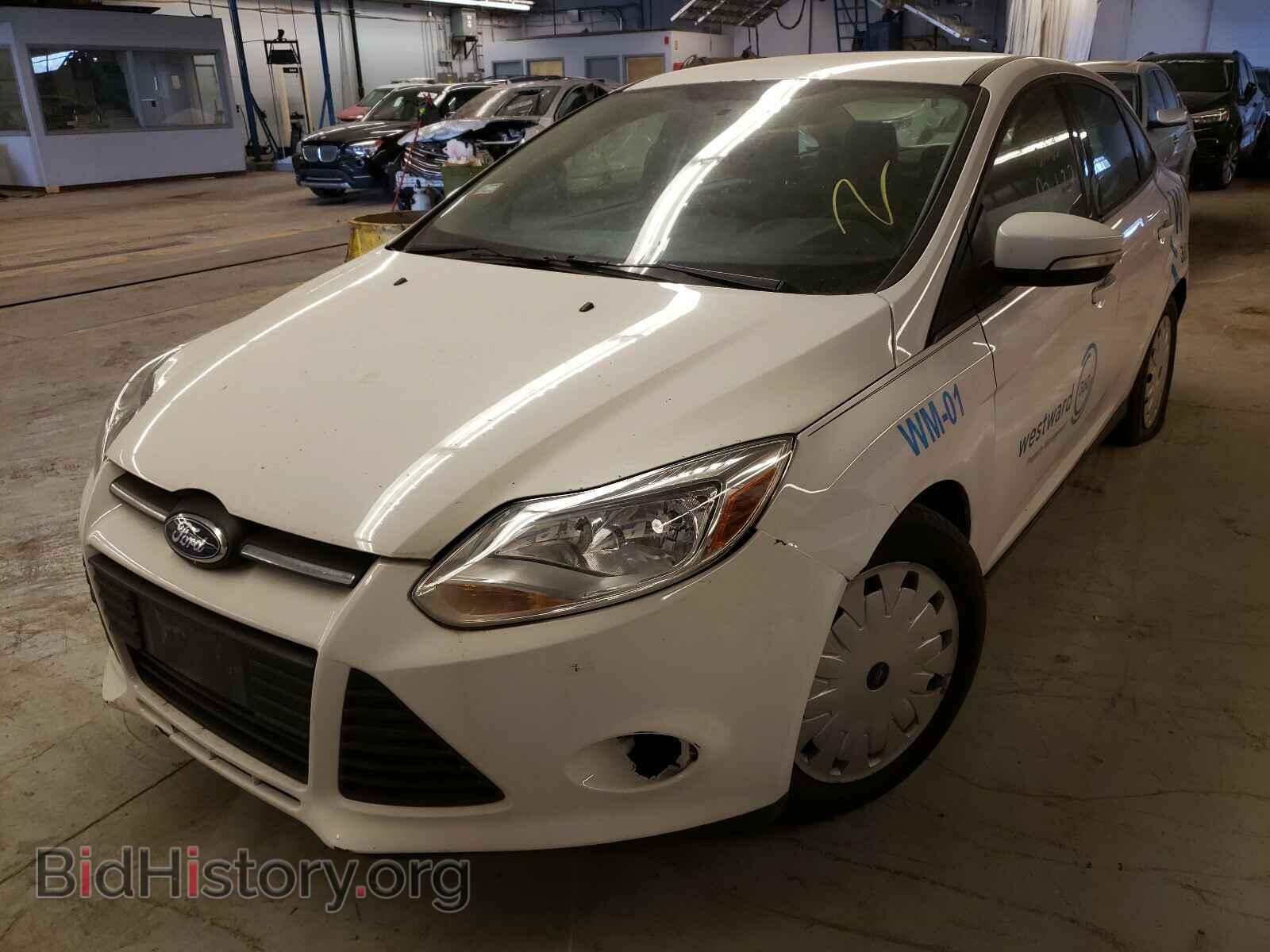 2013 FORD FOCUS - VIN: 1FADP3F24DL130199 - Photo 2