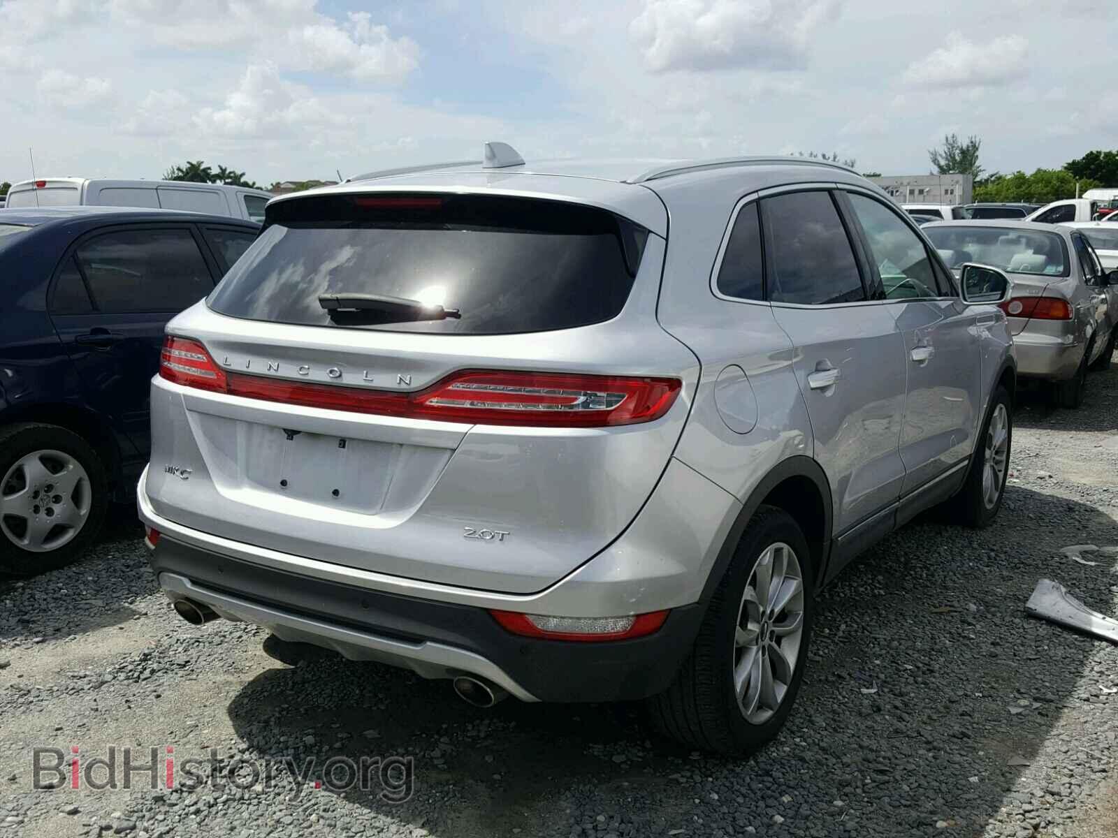 2017 LINCOLN MKC SELECT - VIN: 5LMCJ2C91HUL28525 - Фото 4