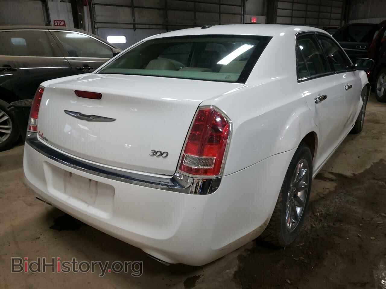 2012 CHRYSLER 300 - VIN: 2C3CCACG8CH249413 - Фото 4