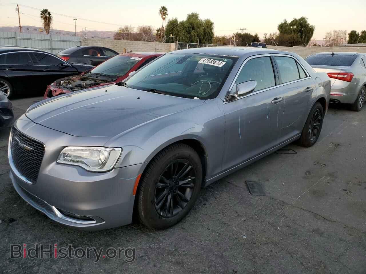 Фотография 2C3CCAAG0GH307880 - CHRYSLER 300 2016