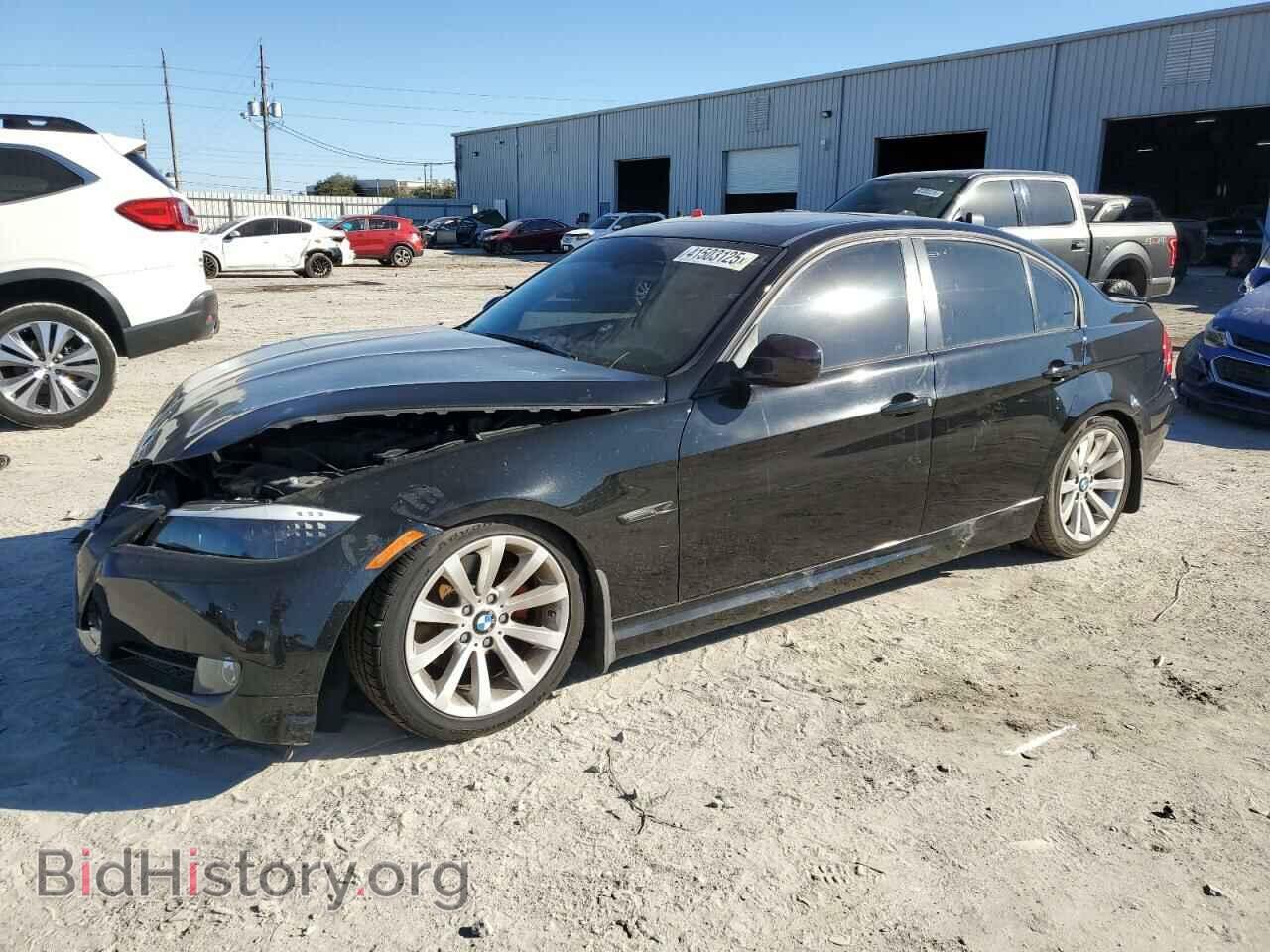 Photo WBAPH7G5XBNN03152 - BMW 3 SERIES 2011