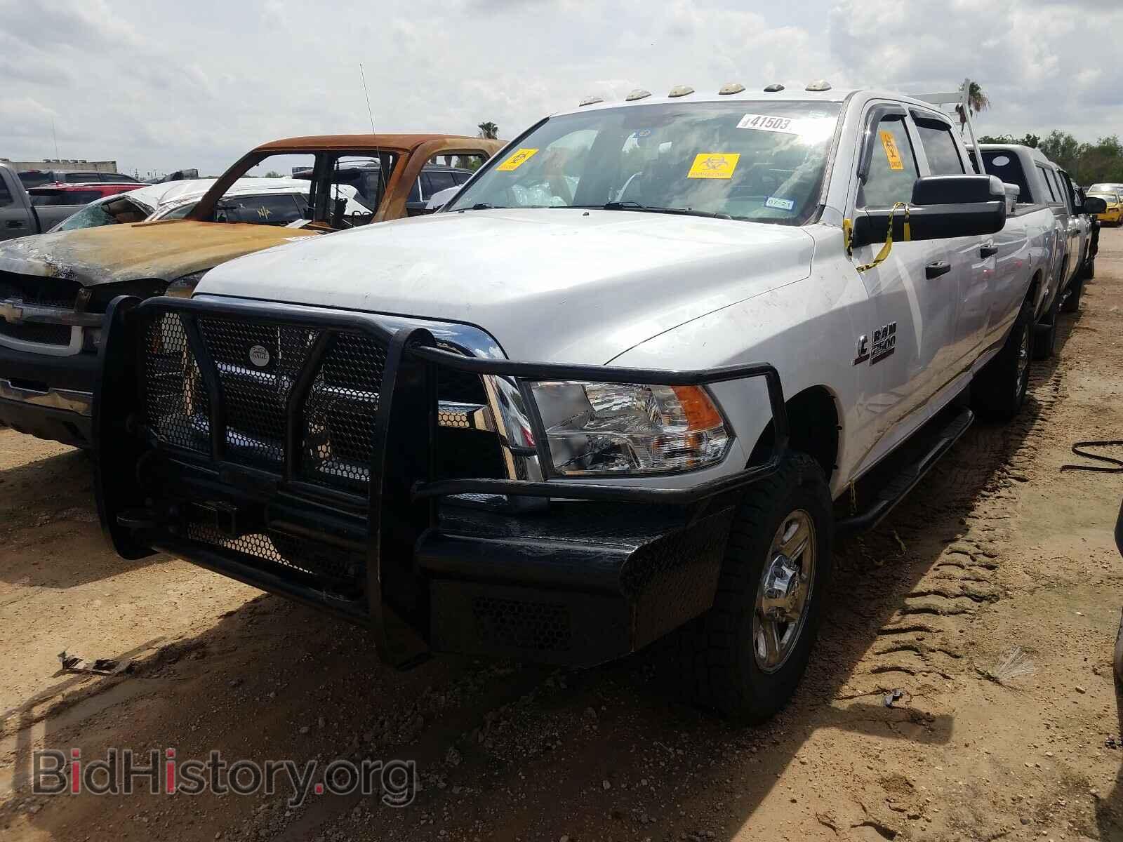 2017 RAM 2500 - VIN: 3C6UR5HL0HG707858 - Фото 2