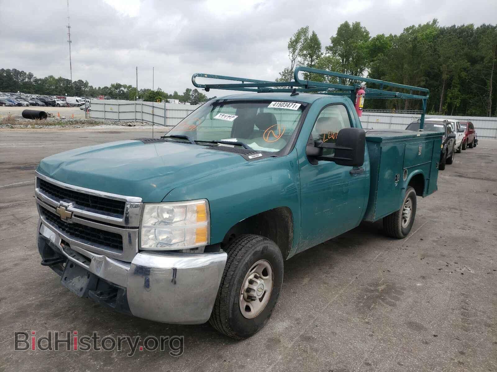 2008 CHEVROLET SILVERADO - VIN: 1GBHC24KX8E106993 - Фото 2