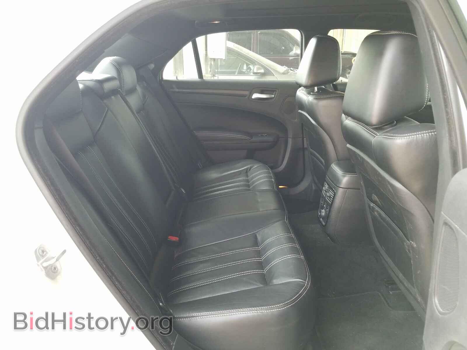 2014 CHRYSLER 300 - VIN: 2C3CCABG8EH346891 - Фото 6