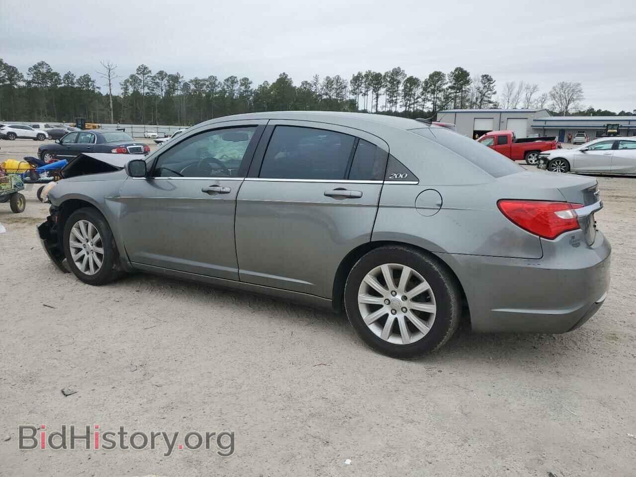 2013 CHRYSLER 200 - VIN: 1C3CCBBB2DN584591 - Фото 2