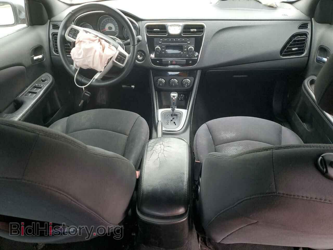 2013 CHRYSLER 200 - VIN: 1C3CCBBB2DN584591 - Фото 8