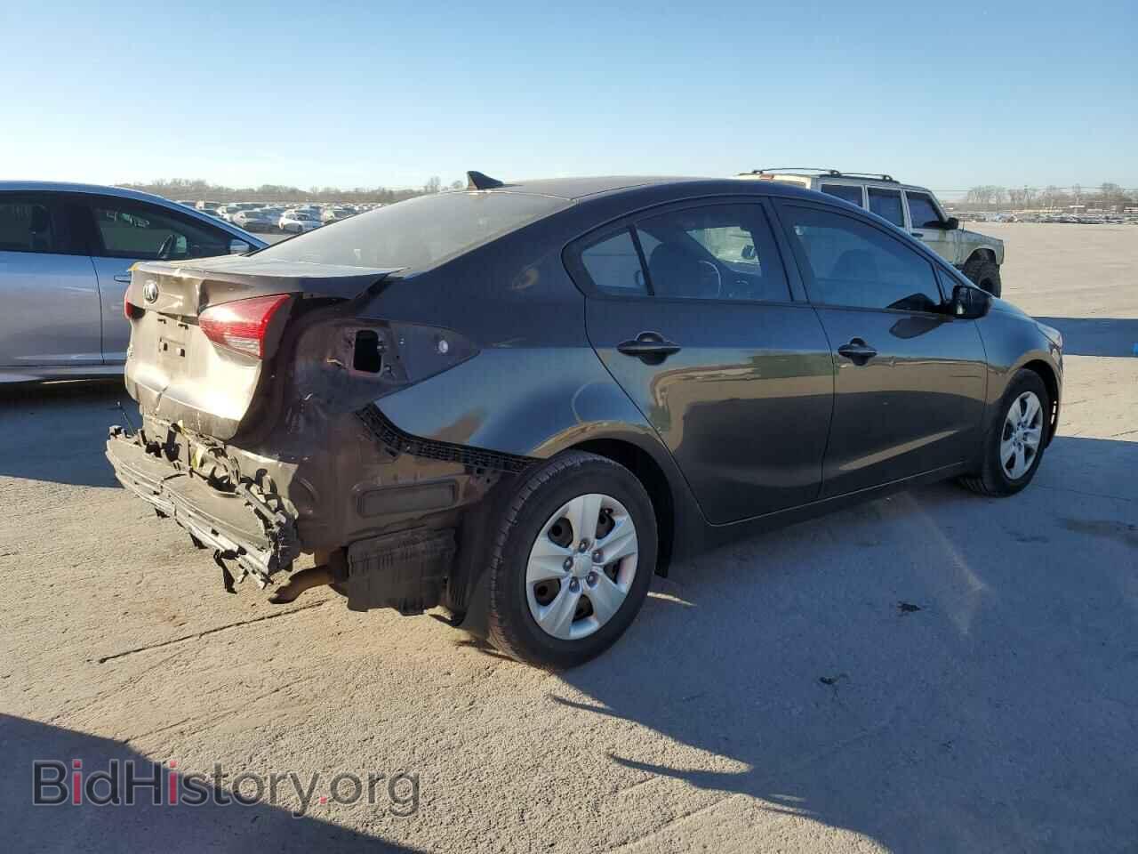 2017 KIA FORTE - VIN: 3KPFL4A70HE065003 - Фото 3