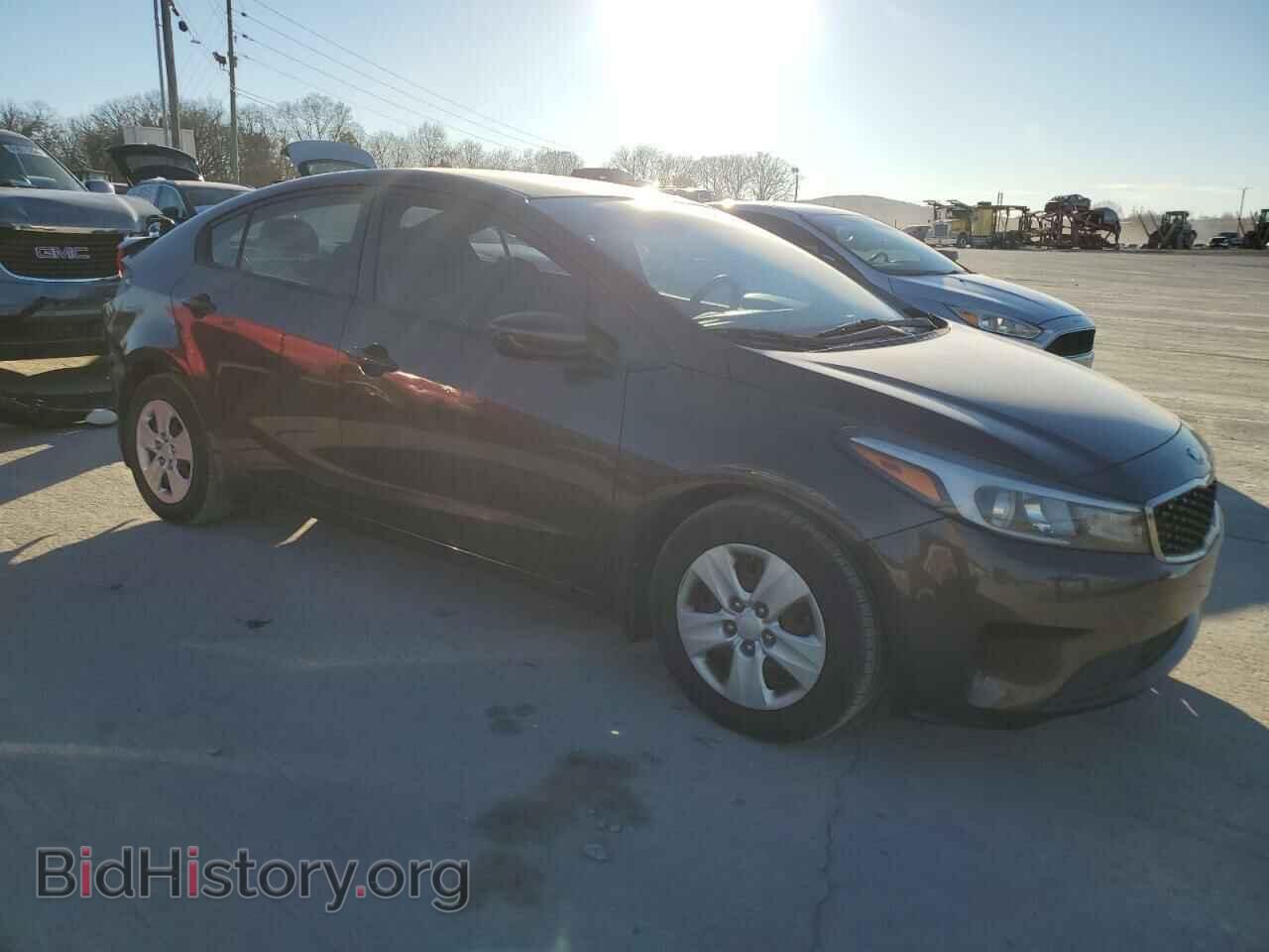 2017 KIA FORTE - VIN: 3KPFL4A70HE065003 - Фото 4