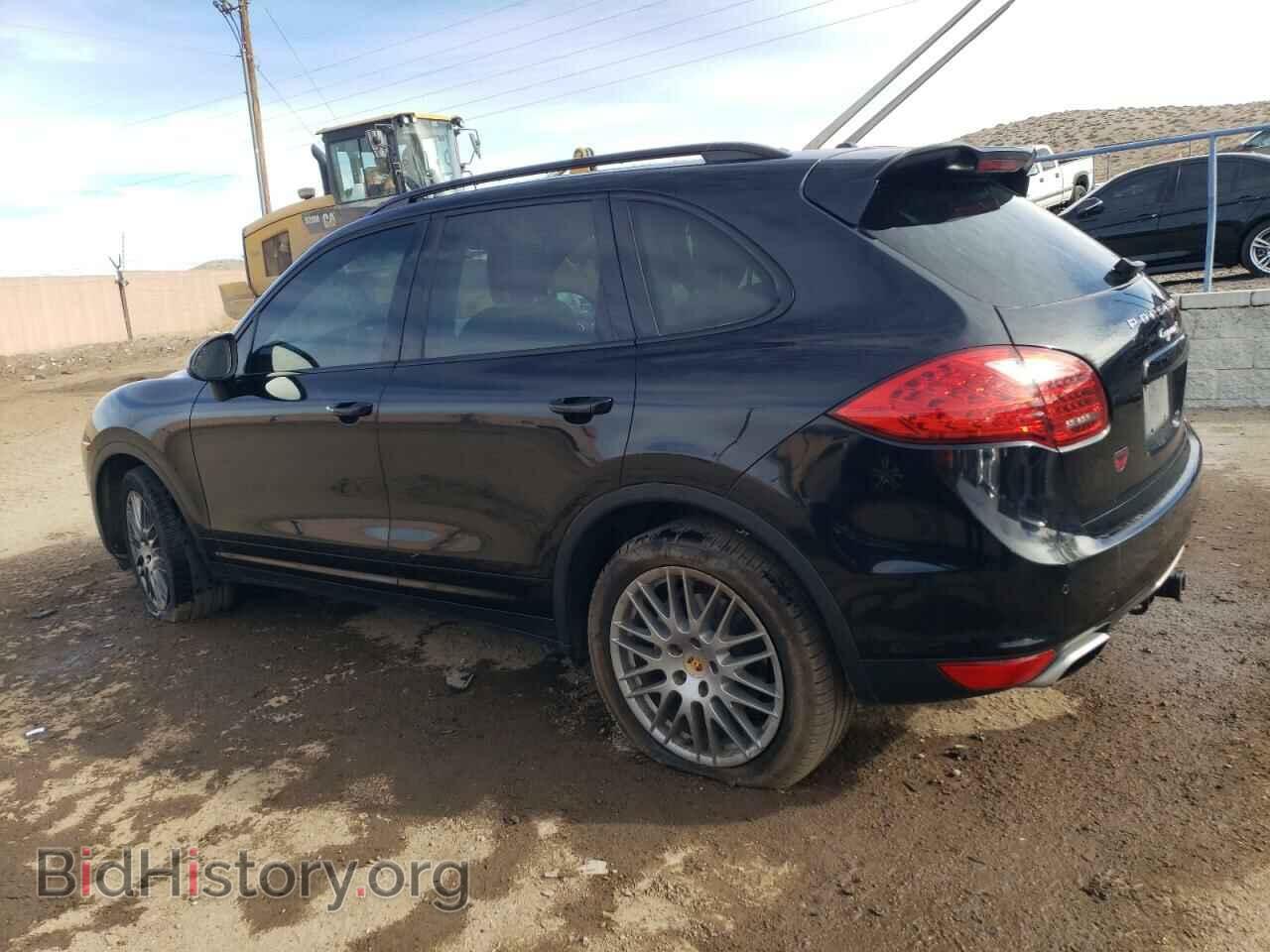 2013 PORSCHE CAYENNE - VIN: WP1AB2A24DLA81467 - Фото 2