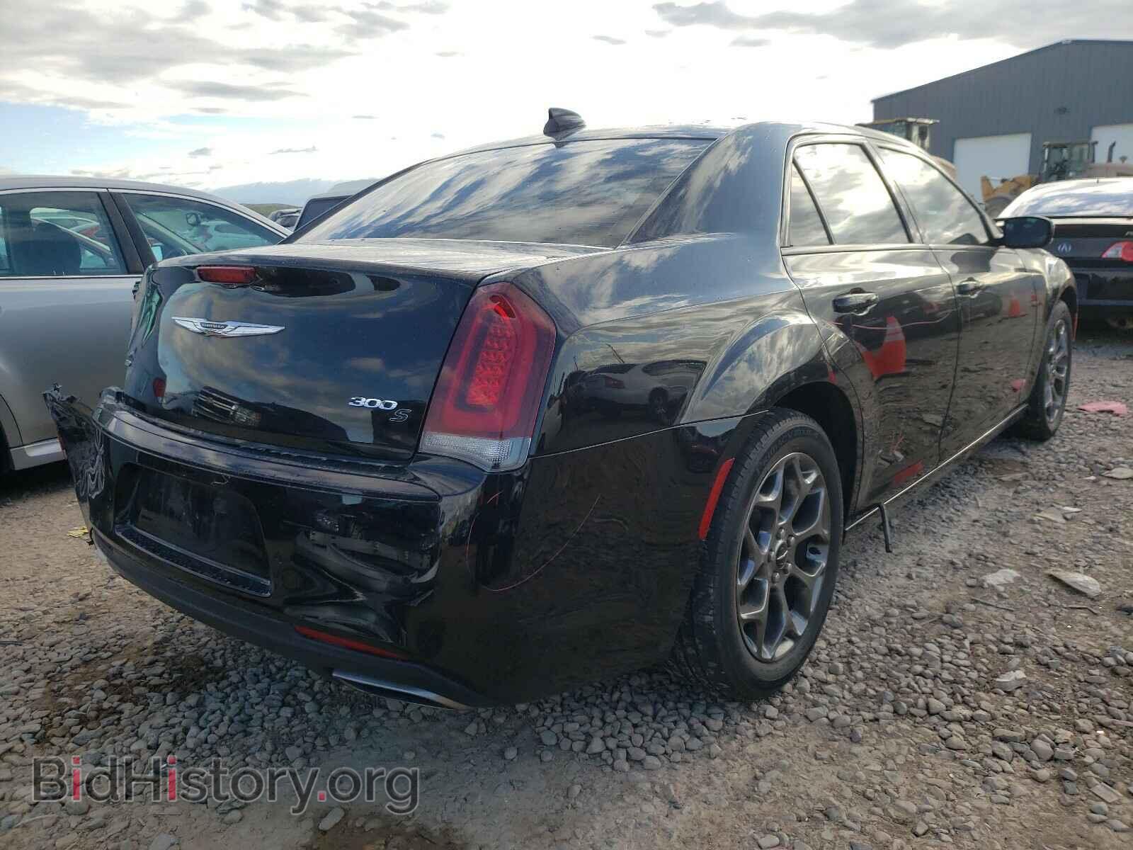 2017 CHRYSLER 300 - VIN: 2C3CCAGG7HH527011 - Photo 4