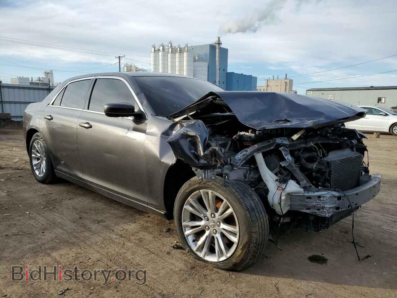 2017 CHRYSLER 300 - VIN: 2C3CCAAG4HH552456 - Фото 4