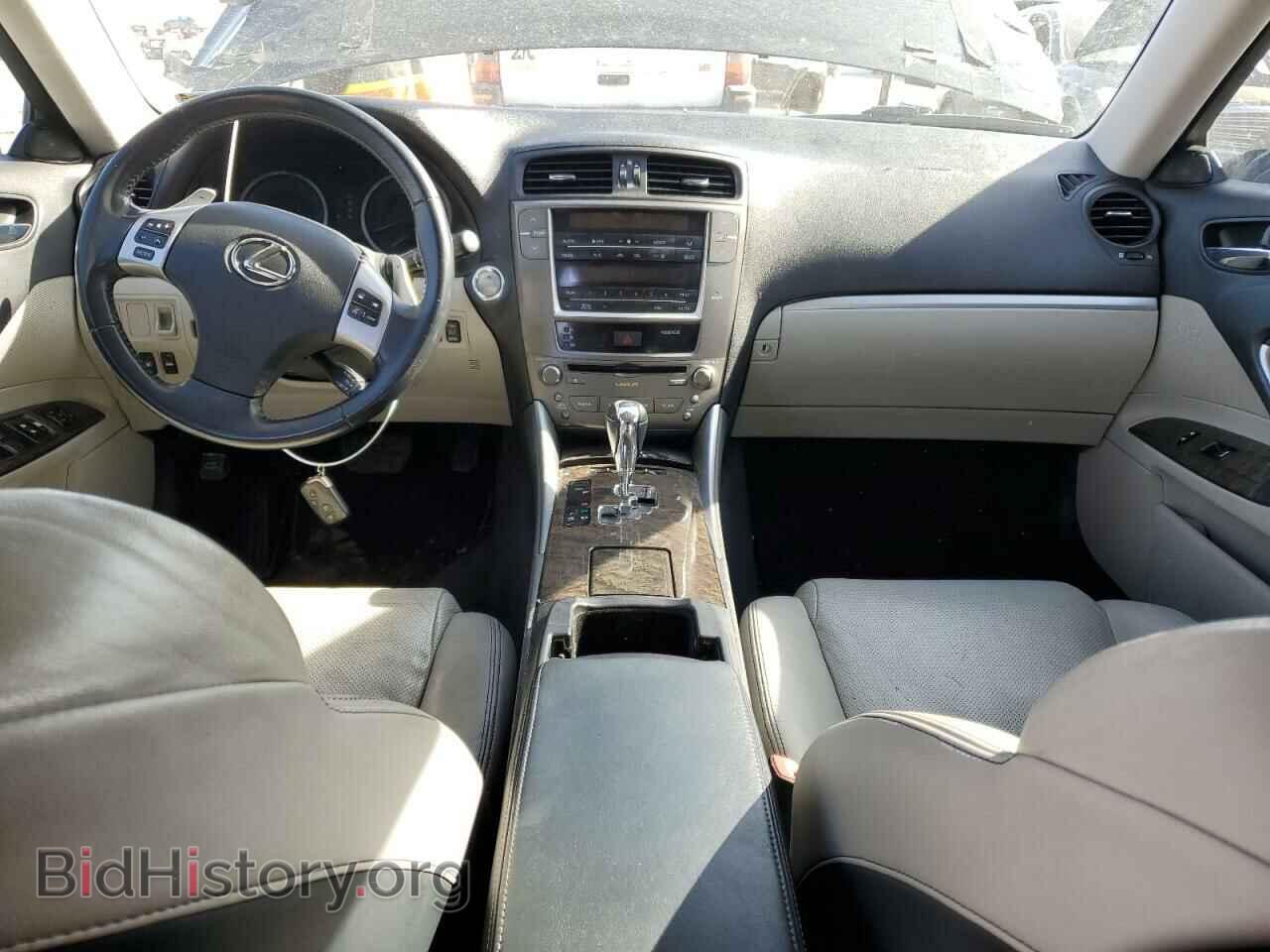 2011 LEXUS IS - VIN: JTHCF5C22B2035408 - Фото 8
