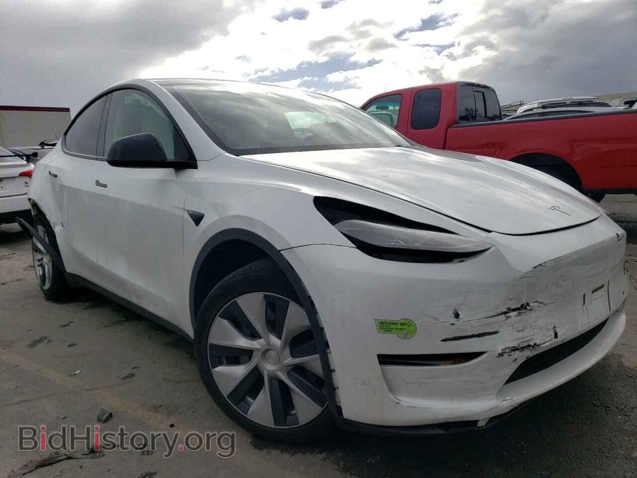 2022 TESLA MODEL Y - VIN: 7SAYGDEE1NF517670 - Фото 4
