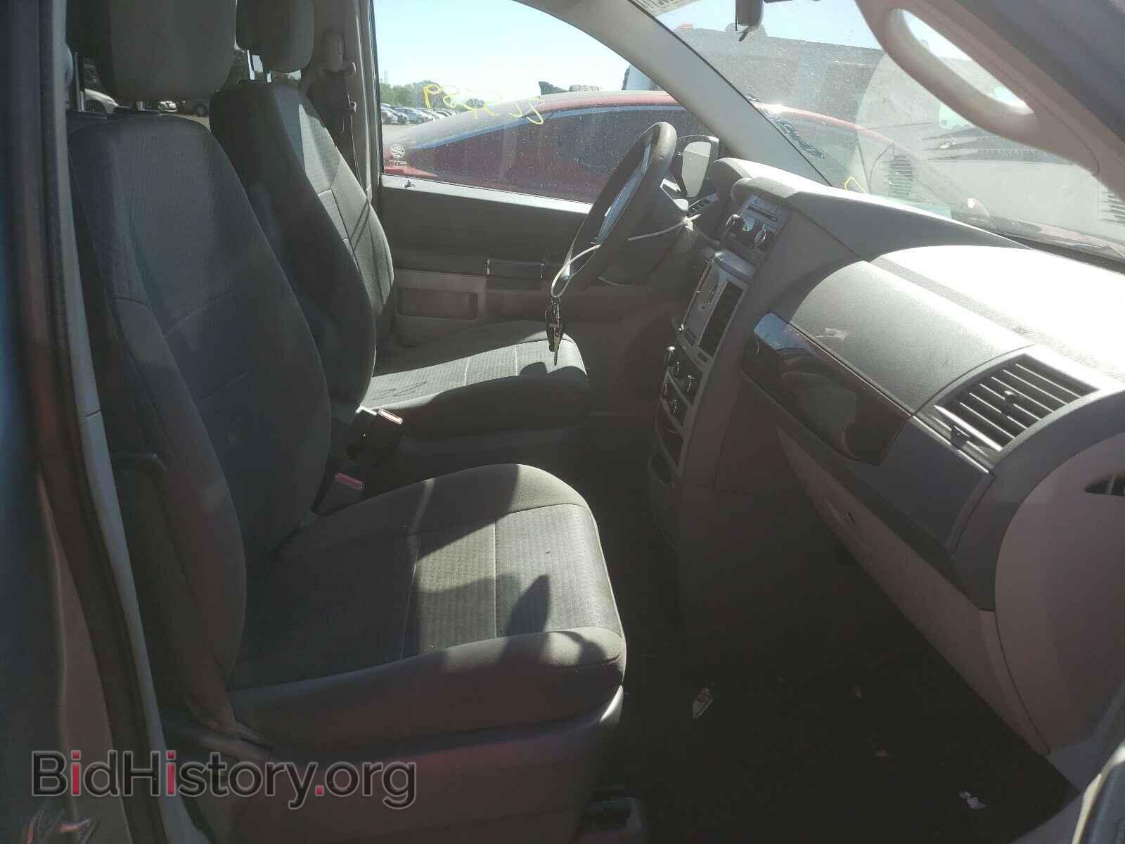 2010 CHRYSLER MINIVAN - VIN: 2A4RR4DE0AR334010 - Photo 5