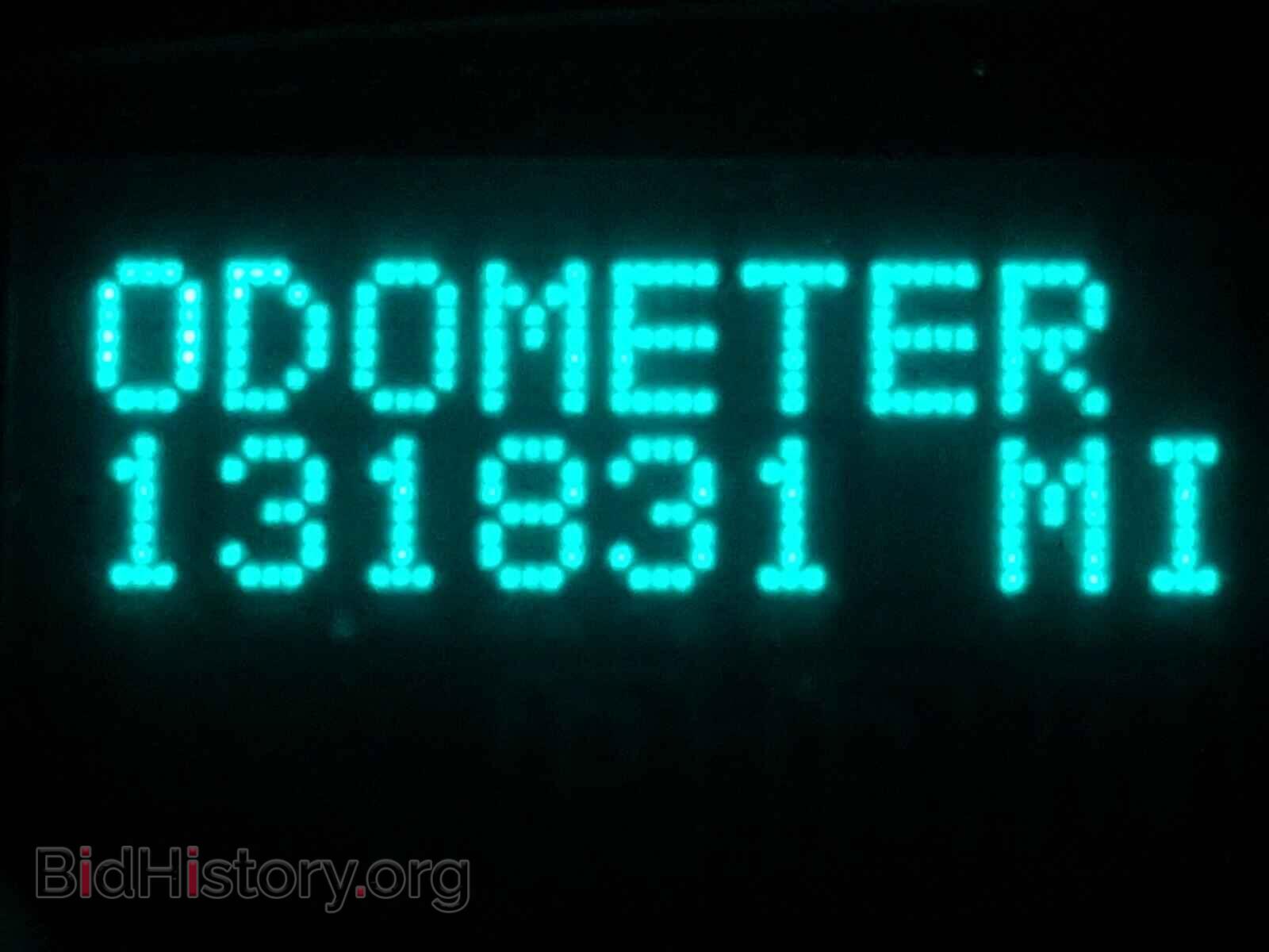 2011 BUICK ENCLAVE - VIN: 5GAKRAED8BJ216497 - Фото 8