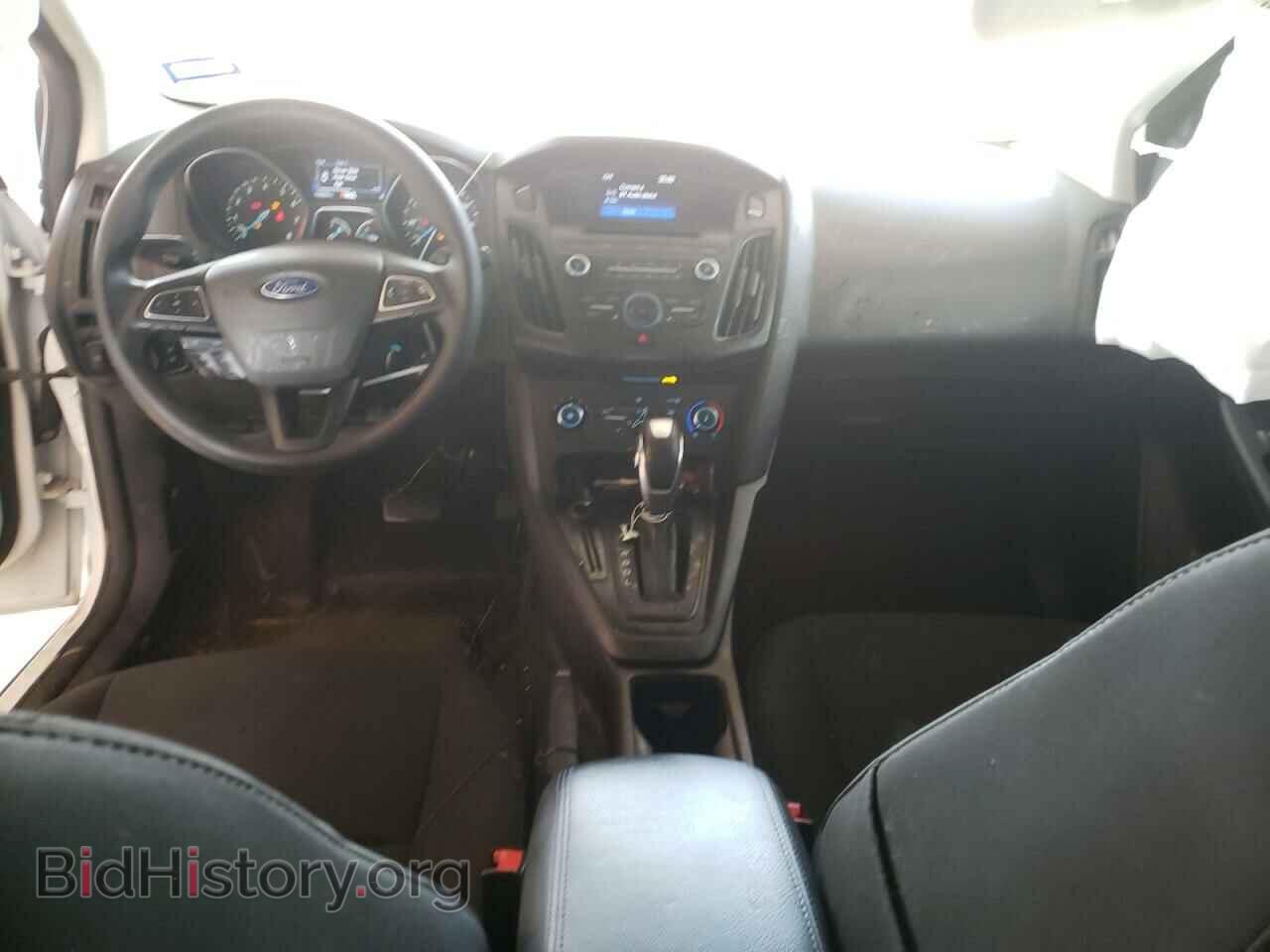 2016 FORD FOCUS - VIN: 1FADP3K2XGL374711 - Фото 8