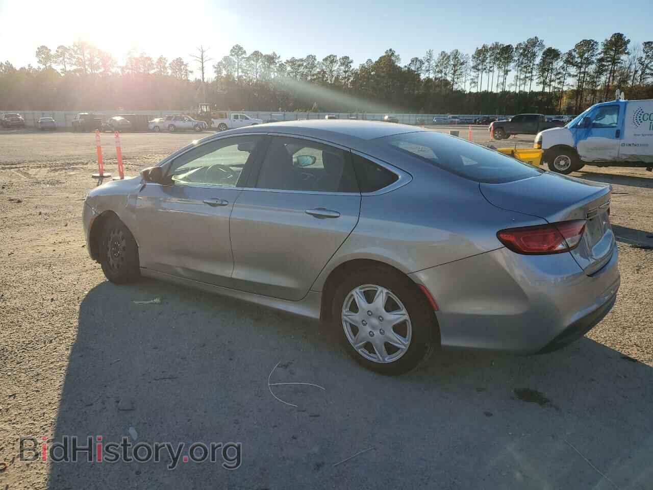 2015 CHRYSLER 200 - VIN: 1C3CCCFB5FN683358 - Фото 2