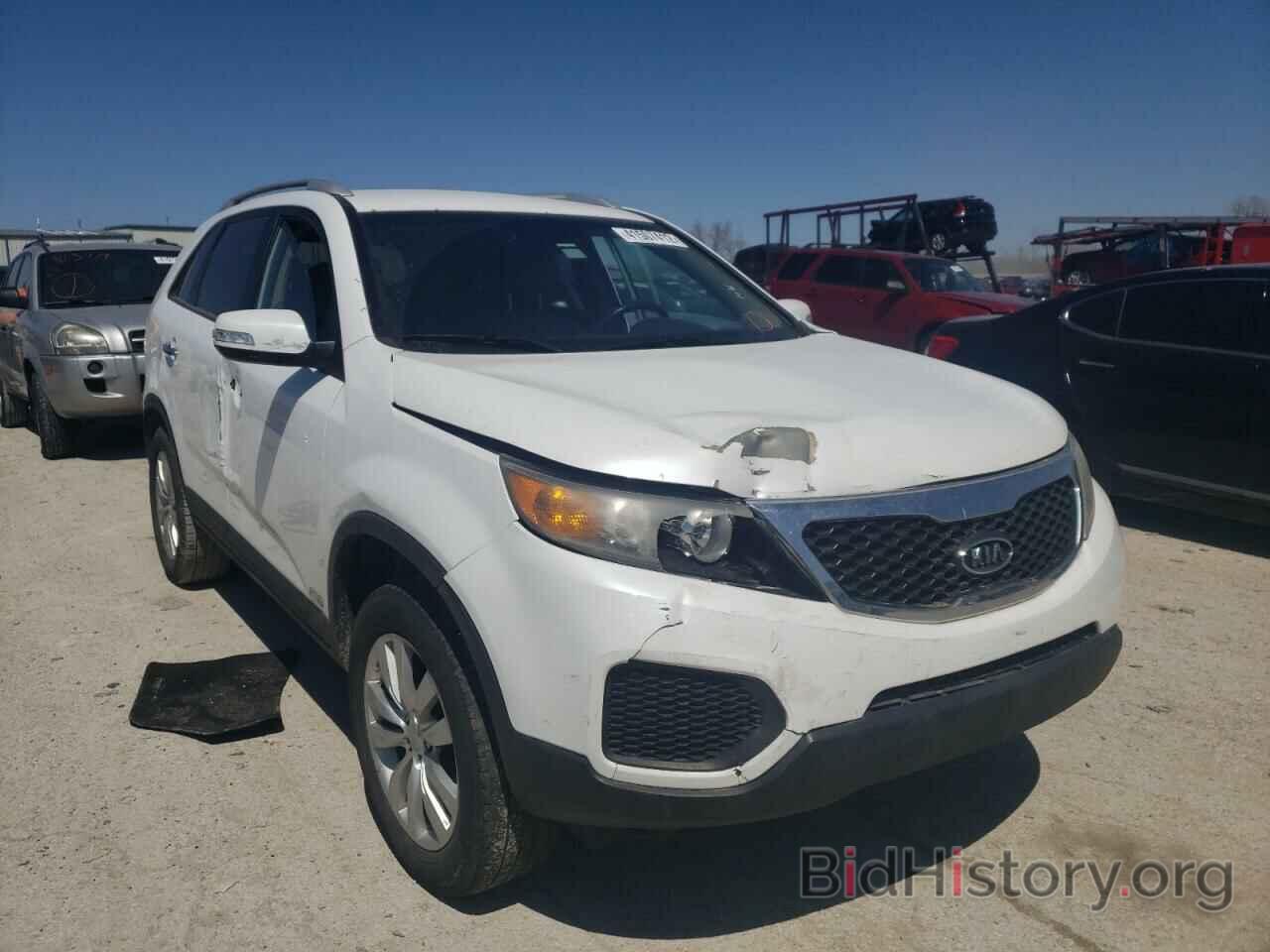 Photo 5XYKTDA26BG063561 - KIA SORENTO 2011