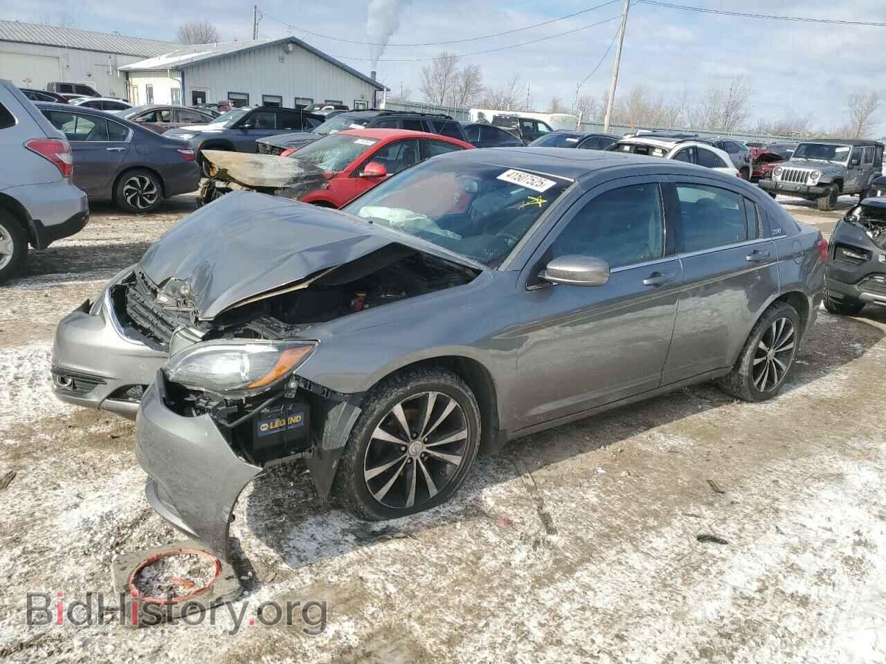 Фотография 1C3BC8FG2BN577576 - CHRYSLER 200 2011