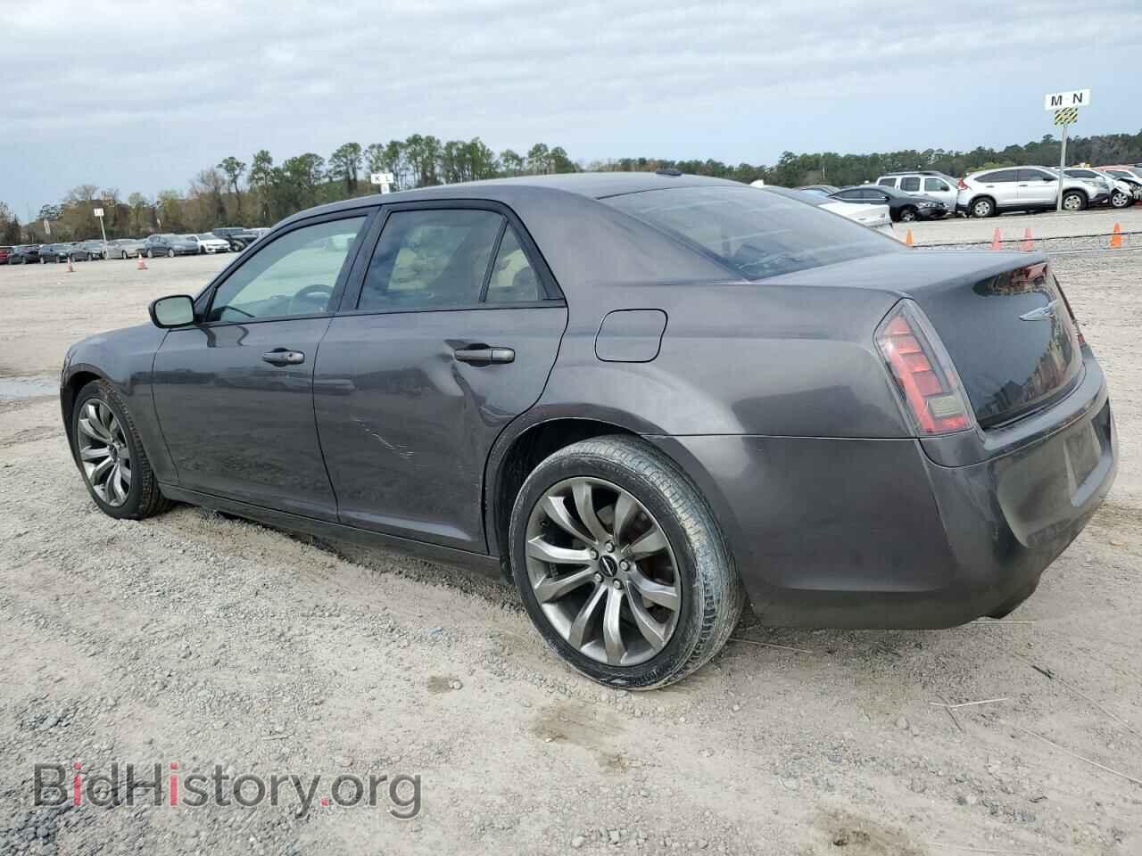 2014 CHRYSLER 300 - VIN: 2C3CCABG2EH340424 - Фото 2
