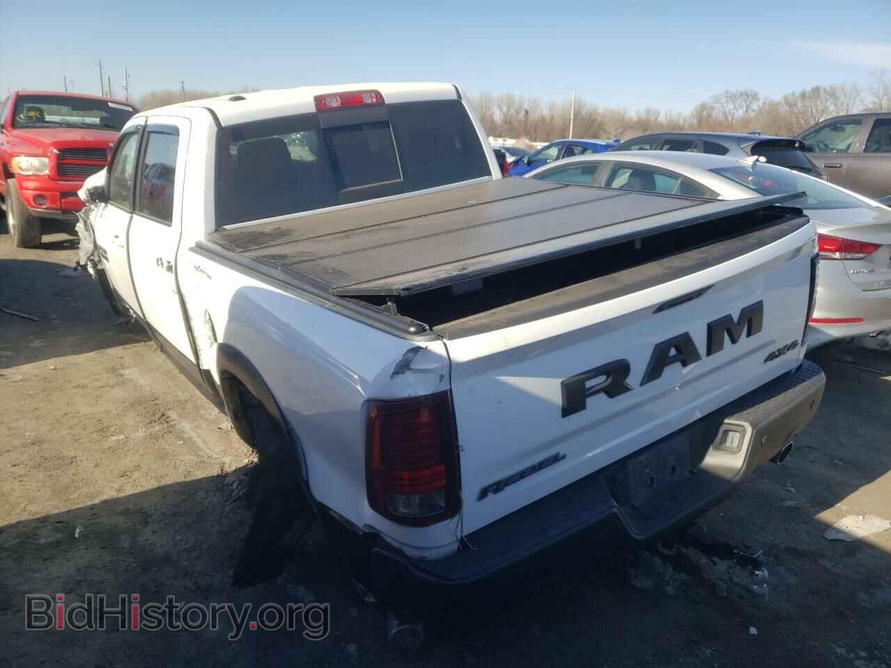 2017 RAM 1500 - VIN: 1C6RR7YT4HS808153 - Фото 2
