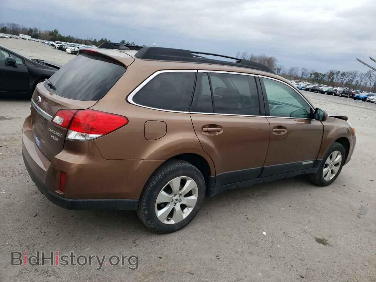 2011 SUBARU OUTBACK - VIN: 4S4BRBKC0B3420016 - Photo 3