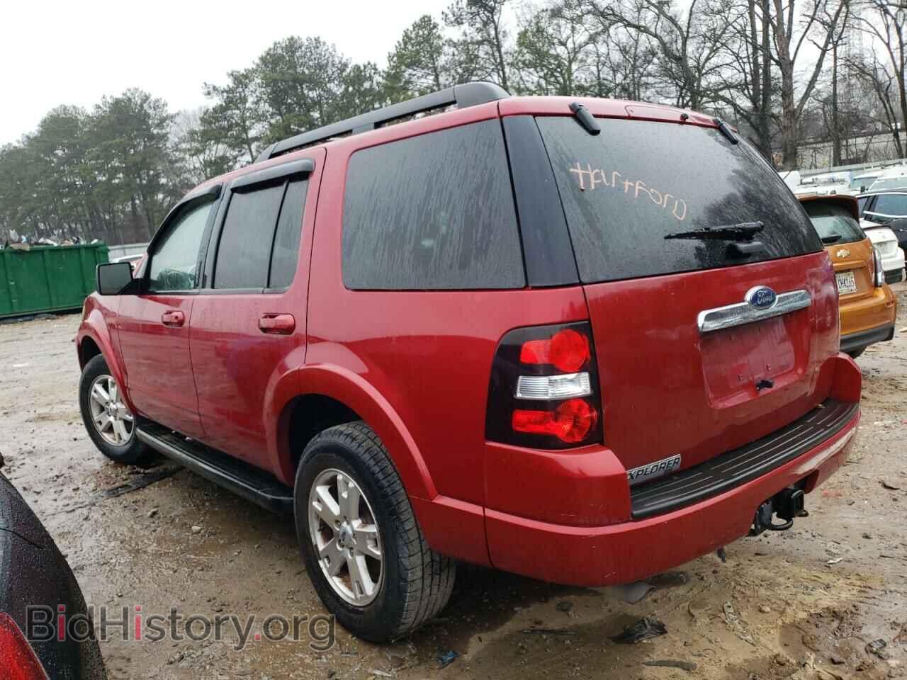 2010 FORD EXPLORER - VIN: 1FMEU6DE5AUA36579 - Фото 2