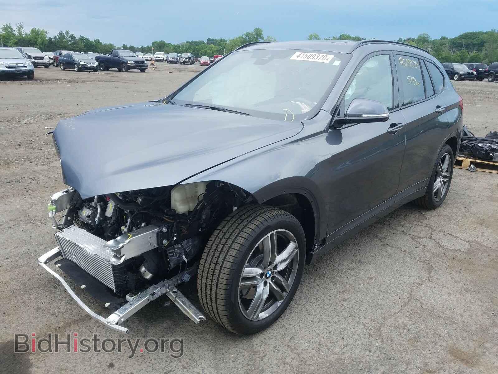 2019 BMW X1 - VIN: WBXHT3C58K3H34640 - Фото 2