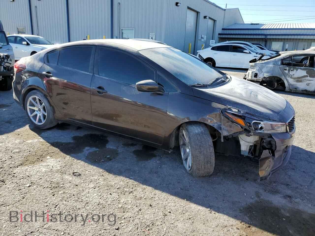 2017 KIA FORTE - VIN: 3KPFK4A78HE077385 - Фото 4