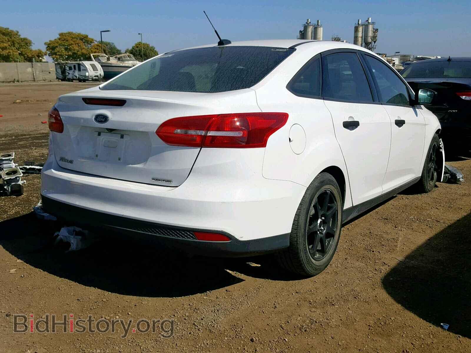2016 FORD FOCUS - VIN: 1FADP3E27GL268261 - Photo 4