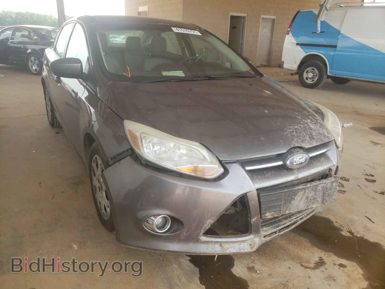 Photo 1FAHP3F25CL323073 - FORD FOCUS 2012