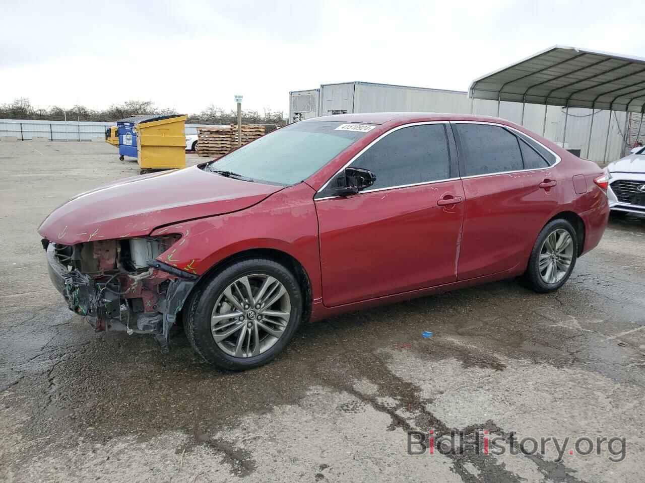 Photo 4T1BF1FK5HU693489 - TOYOTA CAMRY 2017