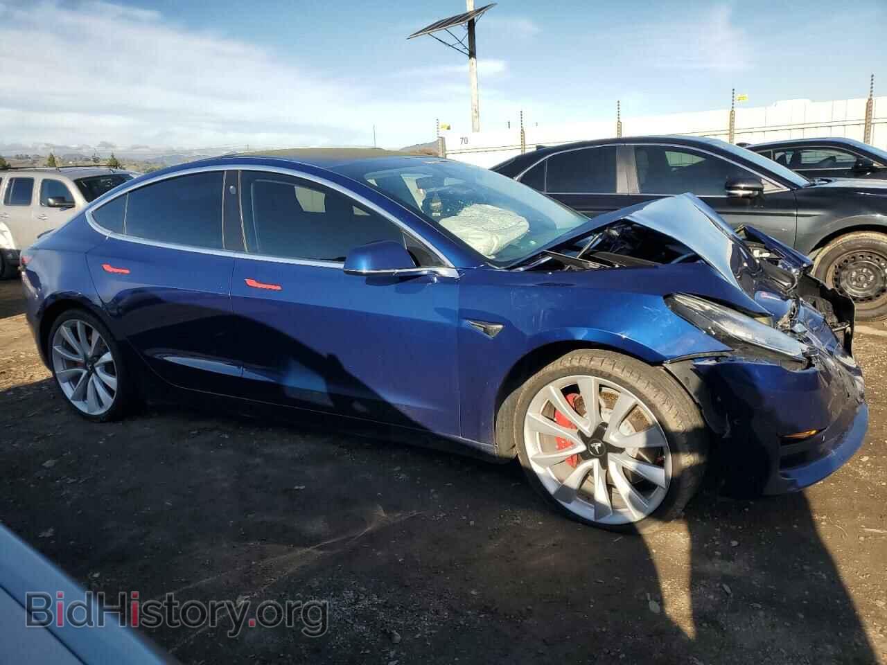 2018 TESLA MODEL 3 - VIN: 5YJ3E1EB8JF180068 - Photo 4