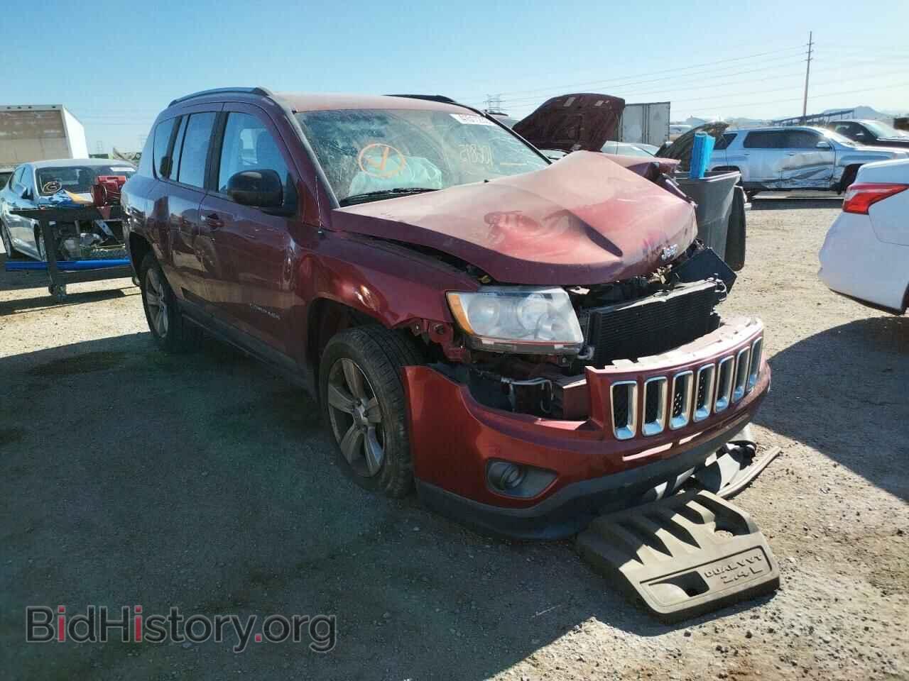 Photo 1J4NT1FBXBD176670 - JEEP COMPASS 2011