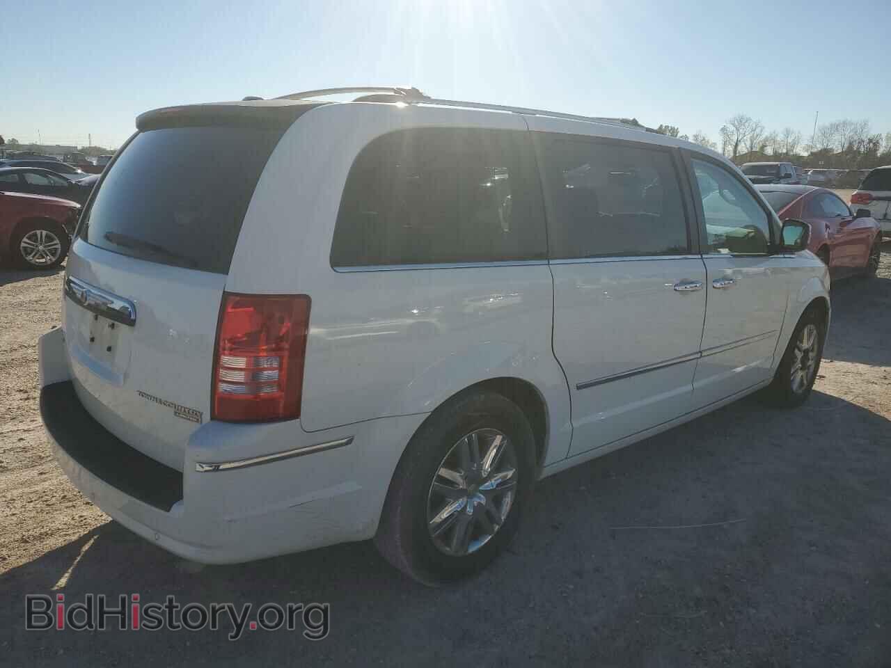 2010 CHRYSLER MINIVAN - VIN: 2A4RR6DX7AR138319 - Фото 3